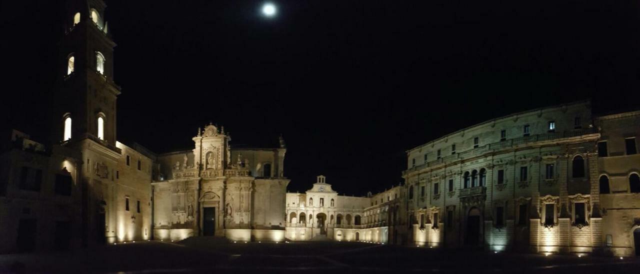 Dimora Petra Apartment Lecce Exterior foto